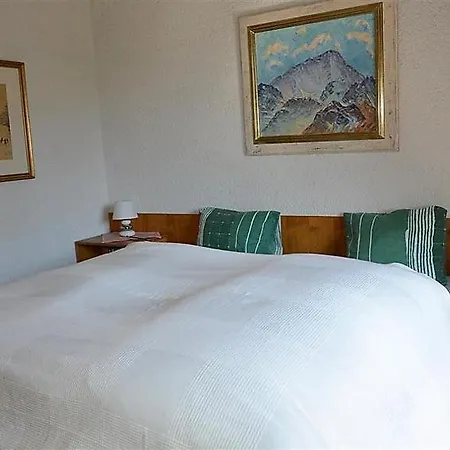 Schonried Sleeps 6 *